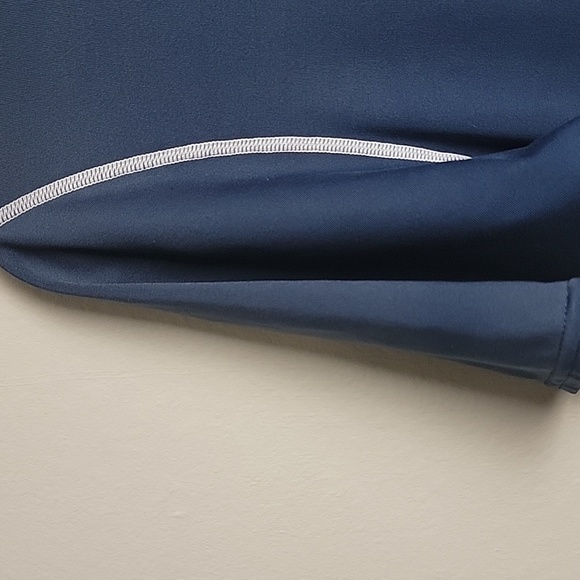 Men's Nike Pro Shirts - Picture 3 of 6